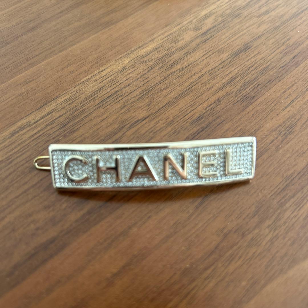 CHANEL クリスタル装飾 バーヘアピン
