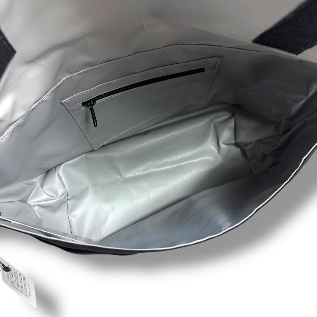 J7194新品 ディマティーニ 24SSRHC別注メッセンジャーバッグ 黒×灰