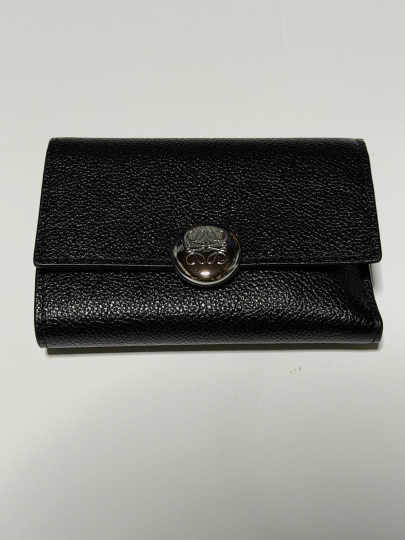 ロエベ 財布