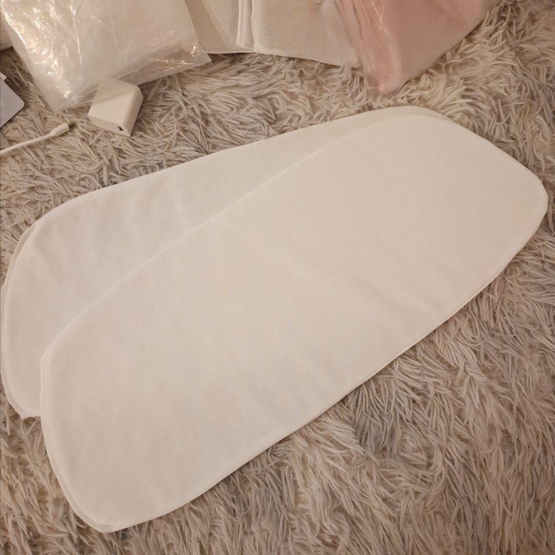 【ほぼ未使用】【フルセット】calqs 首と肩がホッとする枕プラス