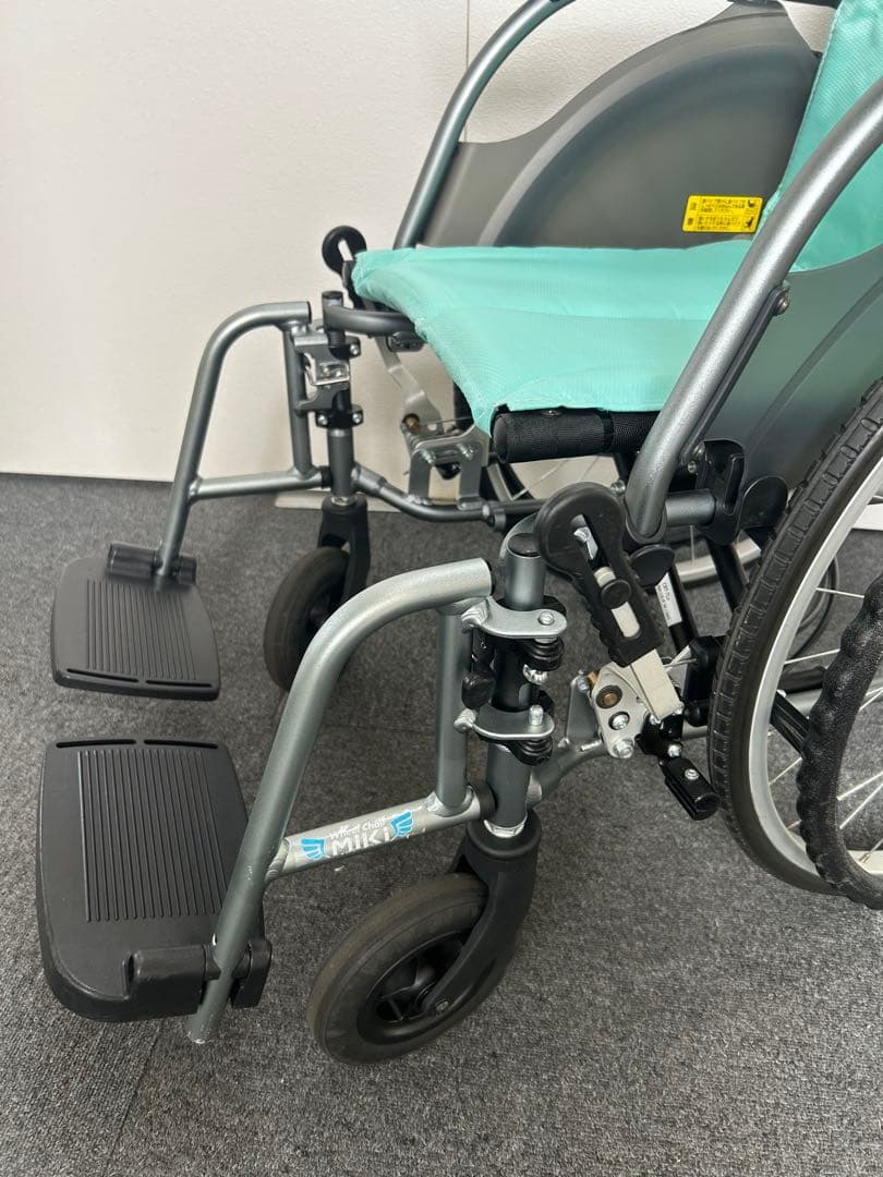 【美品】Miki　多機能自走式車椅子　CRT-7Lo　介護用品