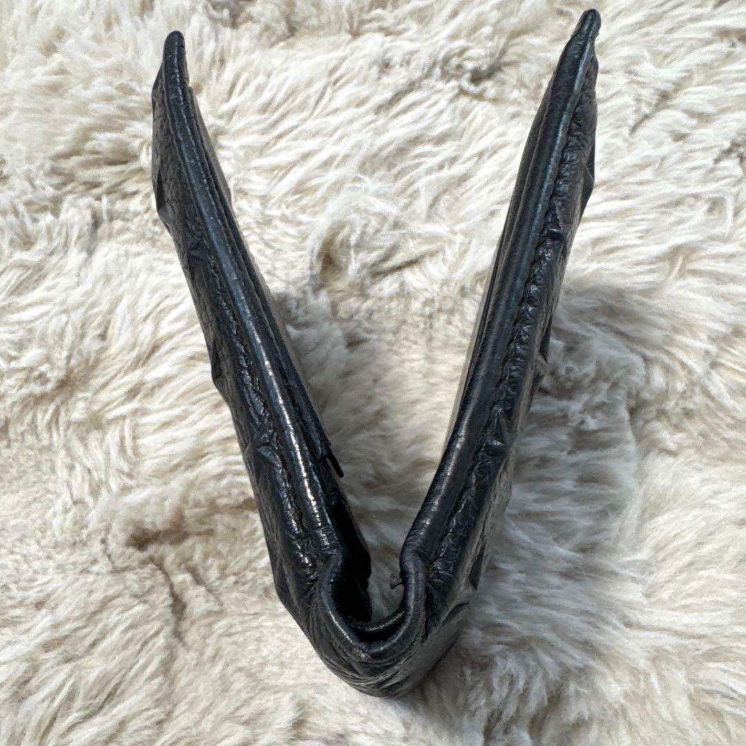 JIMMY CHOO ジミーチュウ ブラックレザー 星型エンボス 二つ折り財布