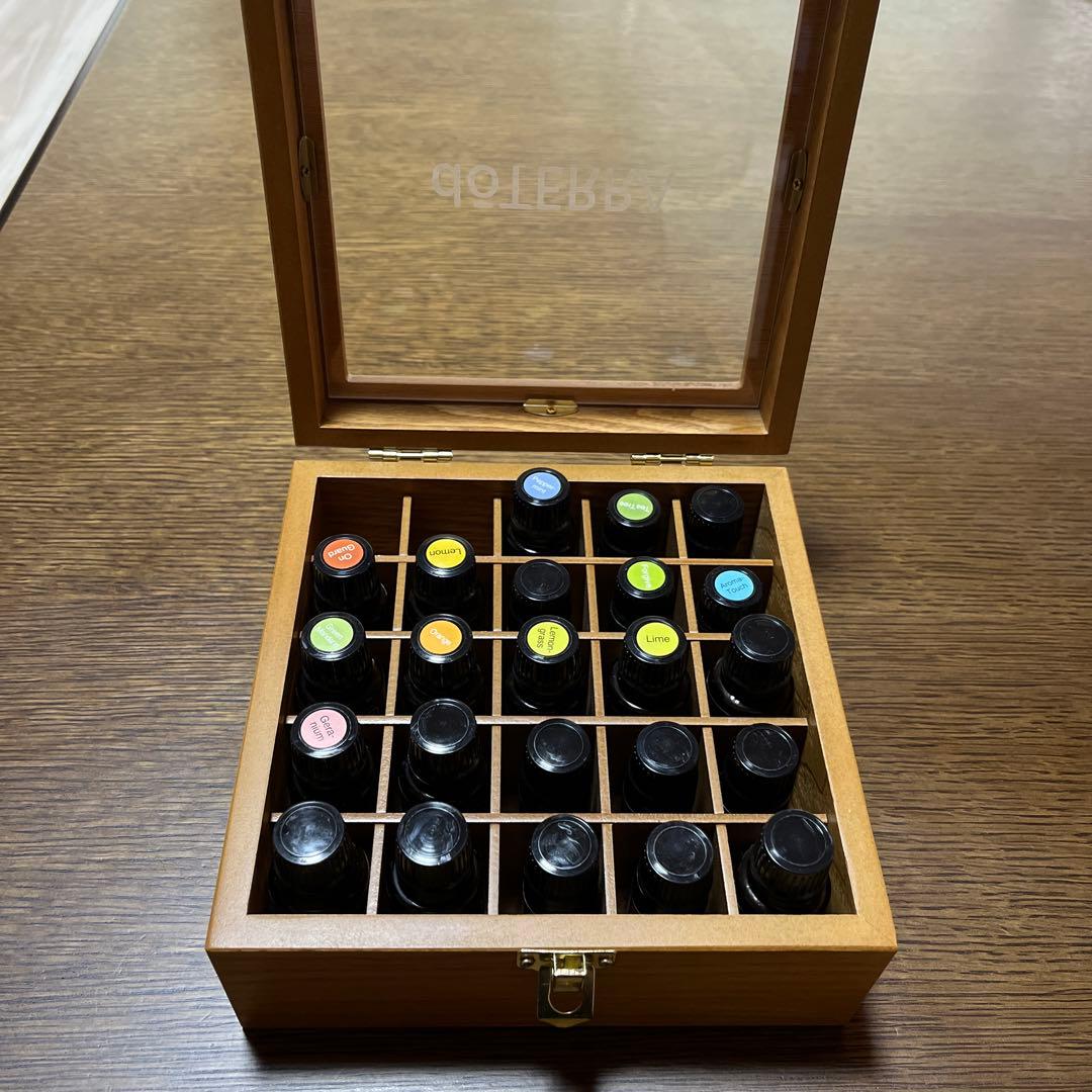 doTERRAアロマオイル　23本　木箱　辞典セット