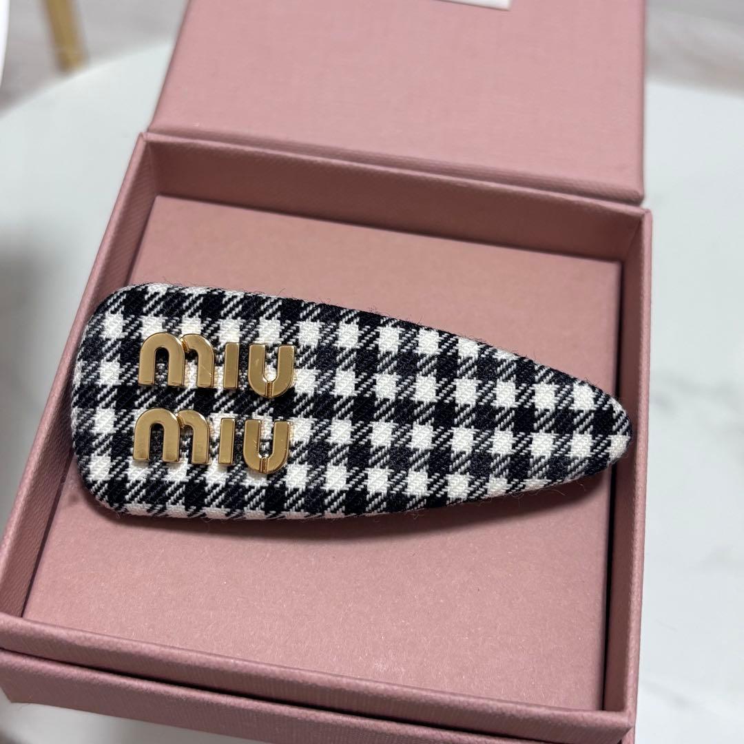 【正規品】miumiu ヘアピン ギンガム バレッタ 美品