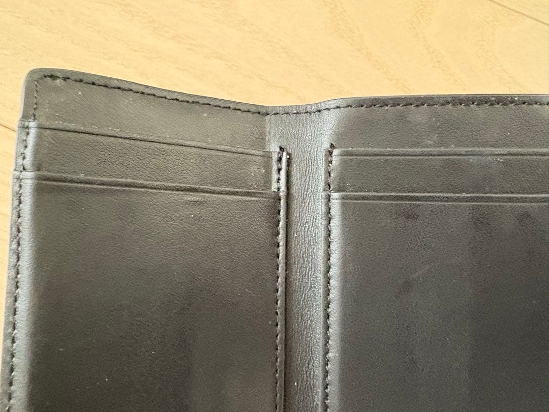 Anya Hindmarch アニヤハインドマーチ アイズ 三つ折り財布