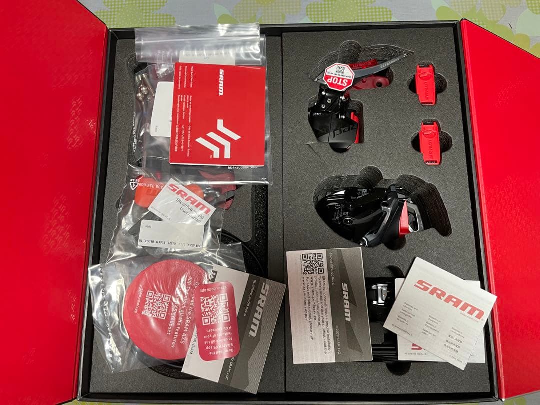 SRAM RED eTap AXS HRD 2× 12S グループセット