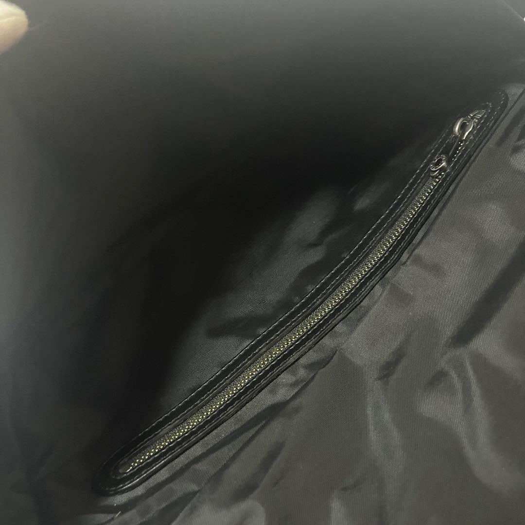 HUNTINGWORLD バチュークロス ショルダーバッグ ブラッククロスボディ