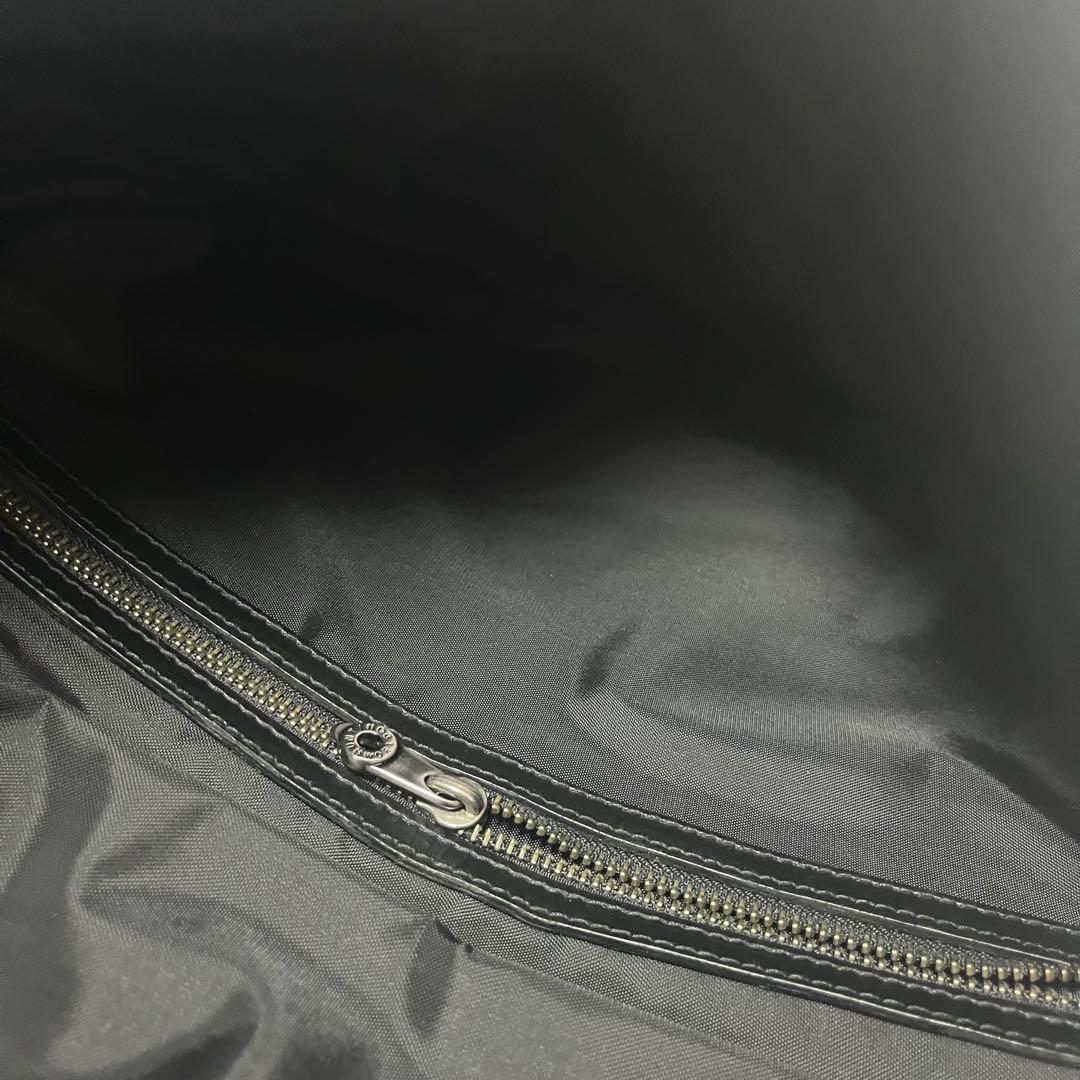 HUNTINGWORLD バチュークロス ショルダーバッグ ブラッククロスボディ