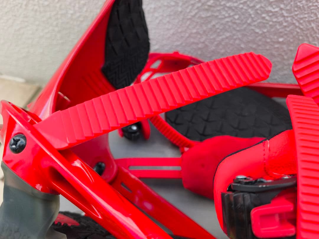 Salomon ALIBI Red ビンディング Mサイズ