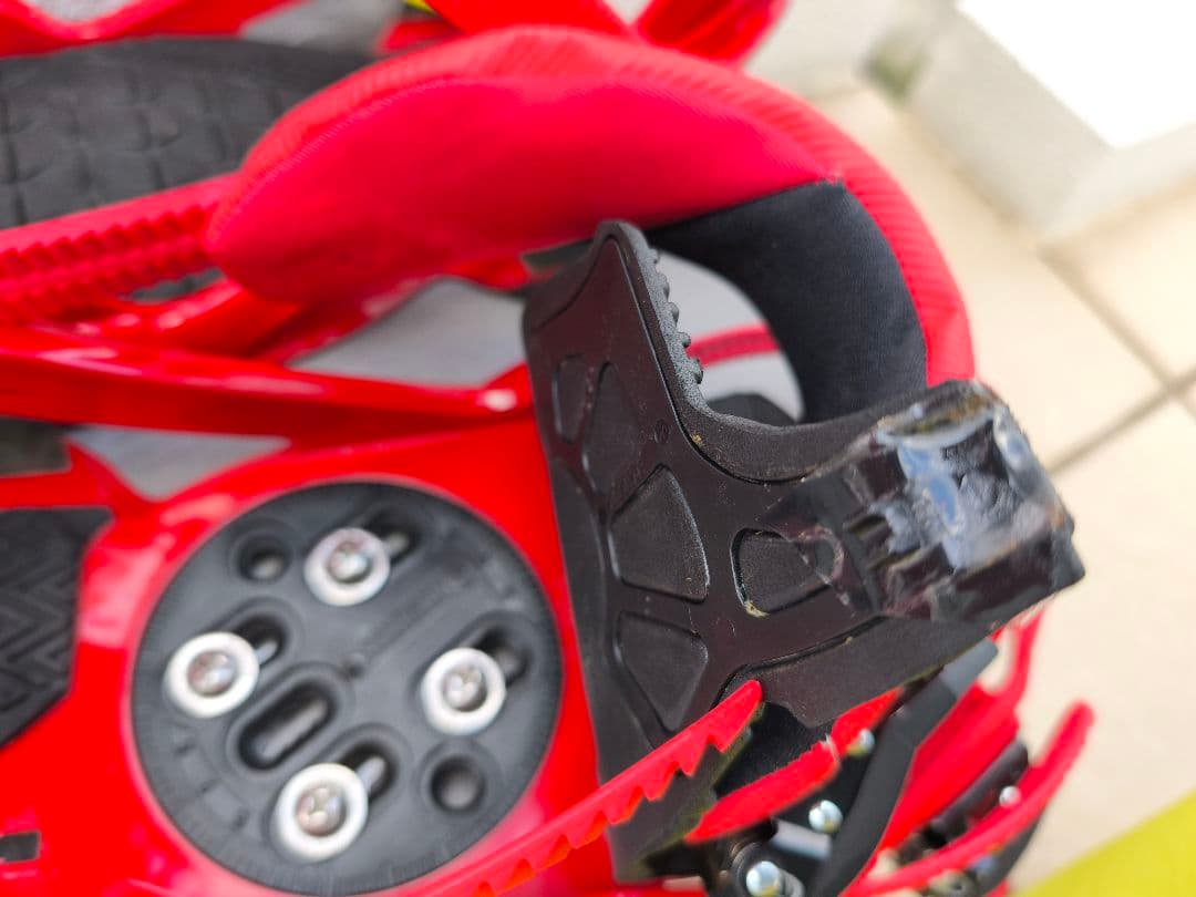 Salomon ALIBI Red ビンディング Mサイズ