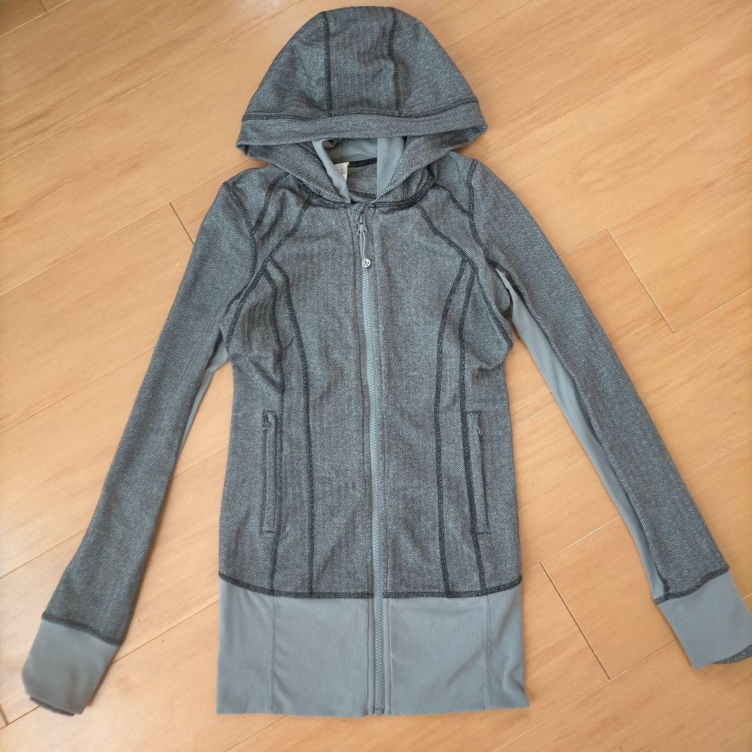ルルレモン lululemon パーカー 2
