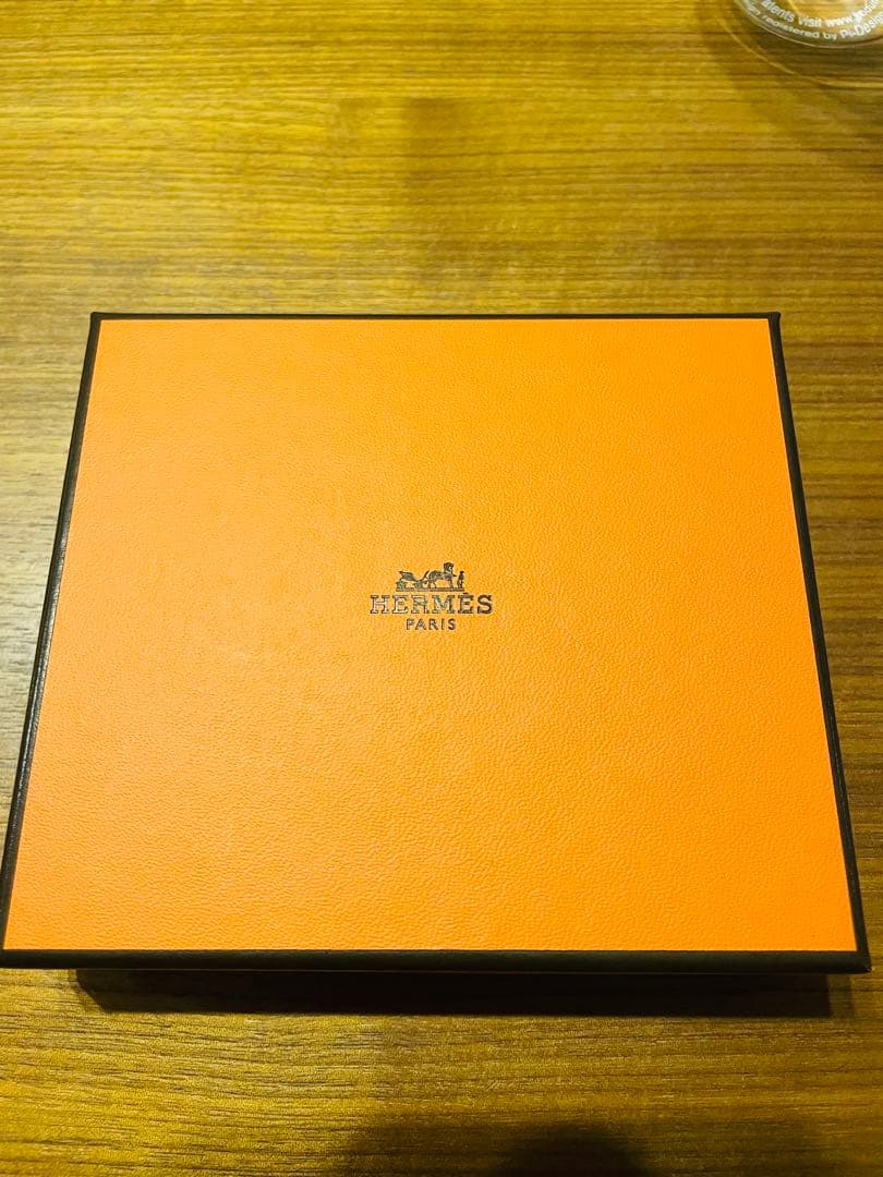 エルメス アザップ シルクインコンパクト