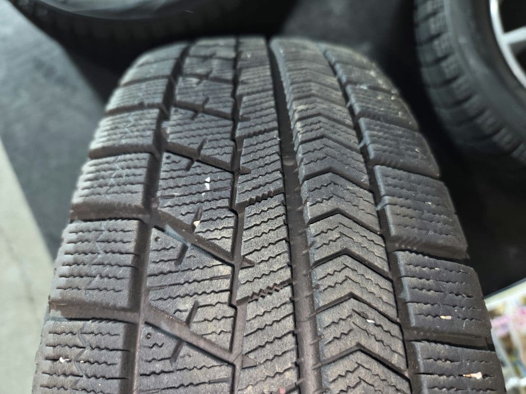 155/65R13 ブリヂストン　スタッドレスVRX 2018年製　本州の人限定