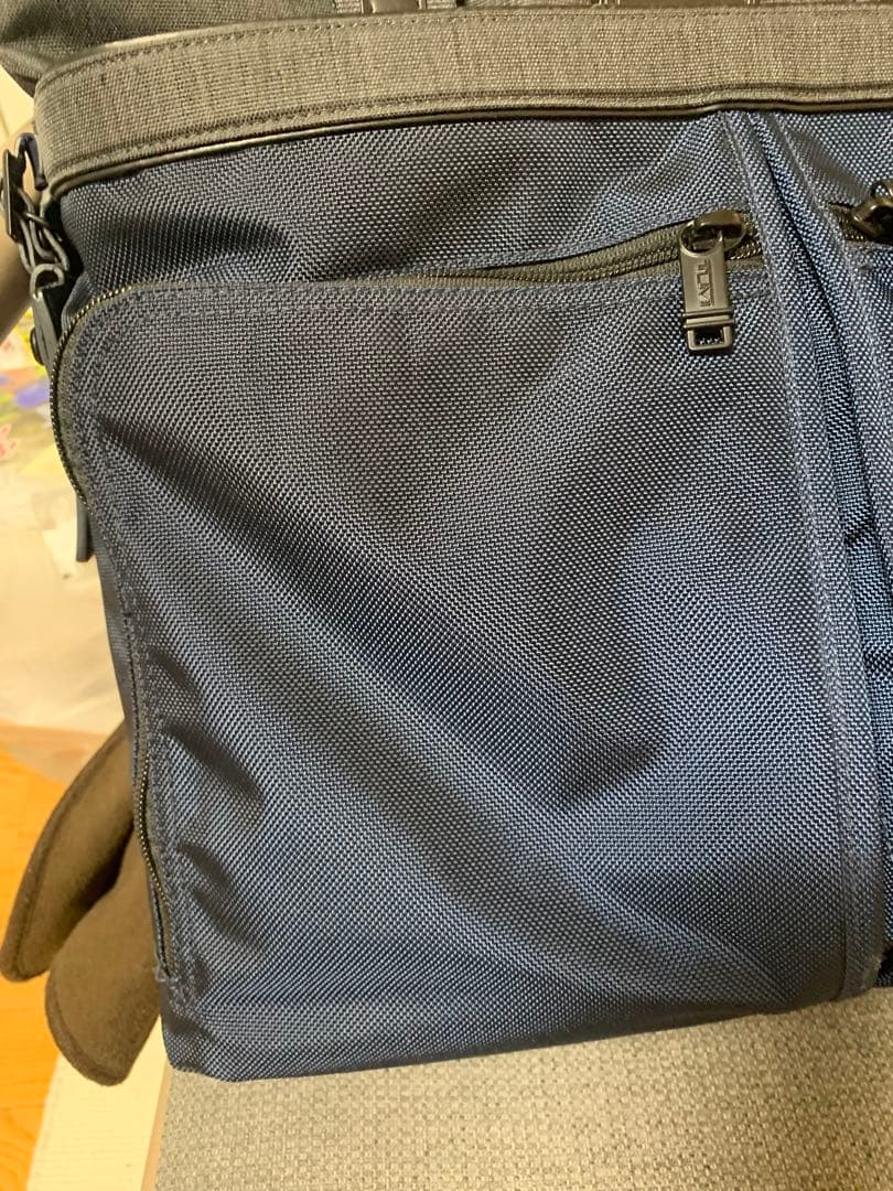 TUMI ALPHA コンパニオントートバッグネイビー×グレー