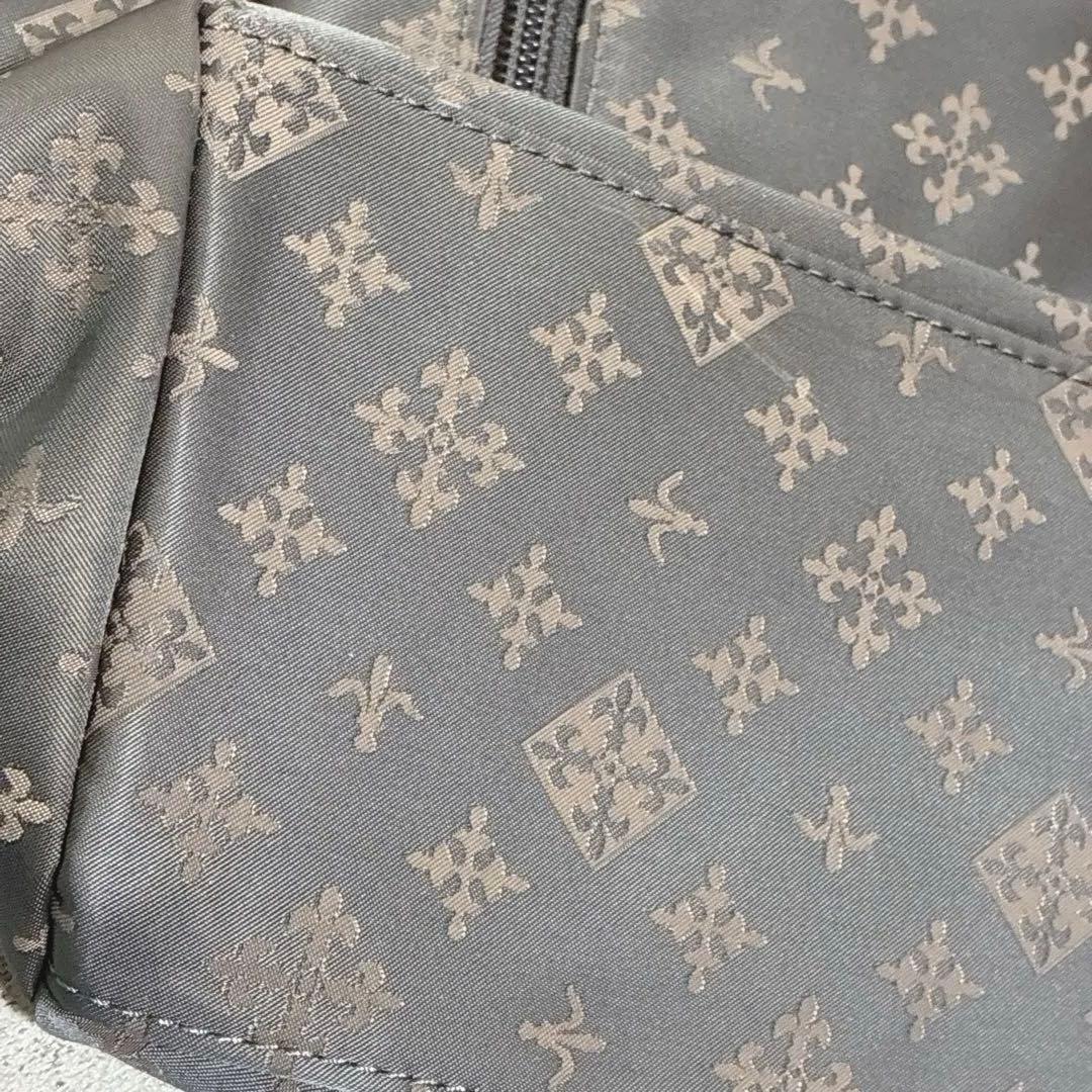 未使用　ラシット russet リュックサック　バックパック　グレー　ピンク