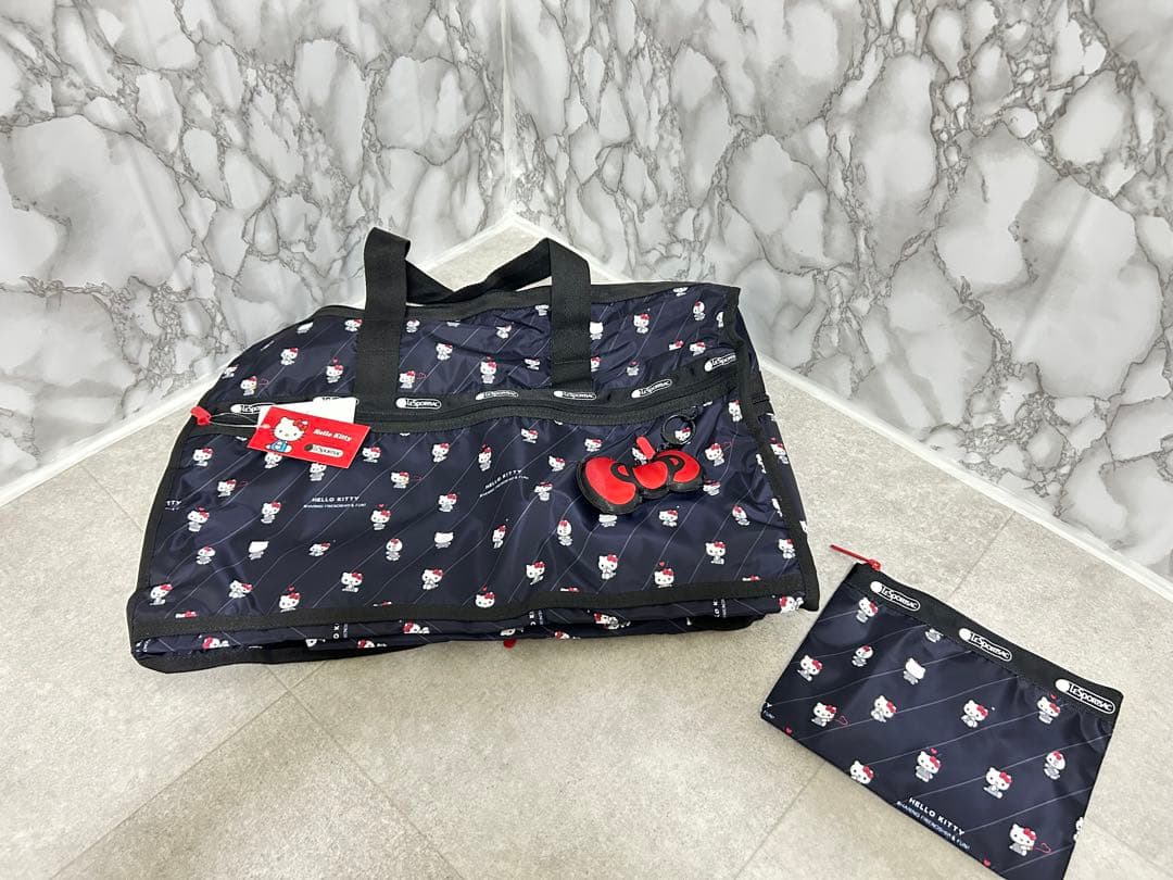 レスポートサック　ハローキティ　ボストンバッグ　旅行用バッグ　リボン& ポーチ
