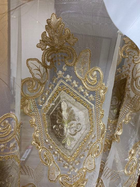 高級カーテン　刺繍カーテン　人気デザイン