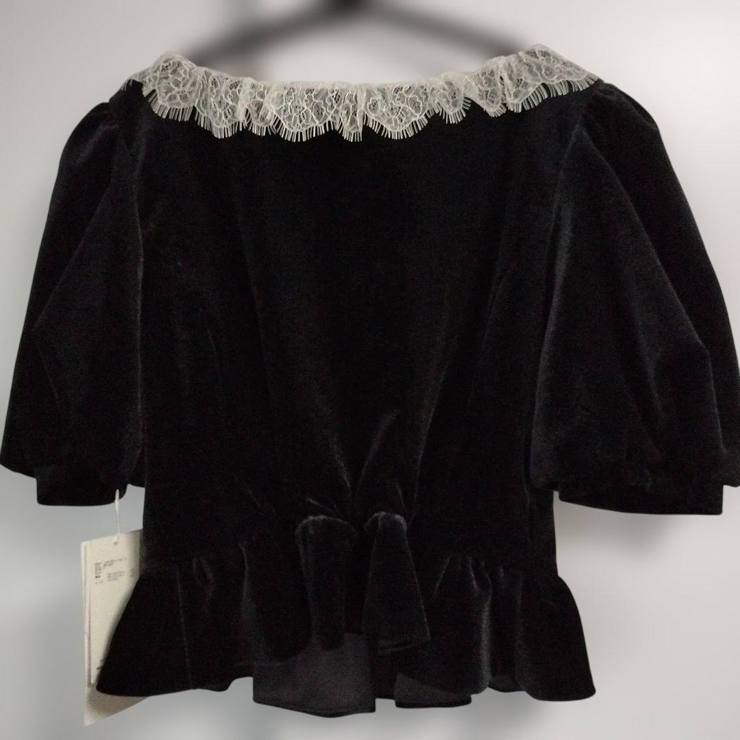 LILY BROWN　CANDY STOCK　レースカラービジューベロアブラウス