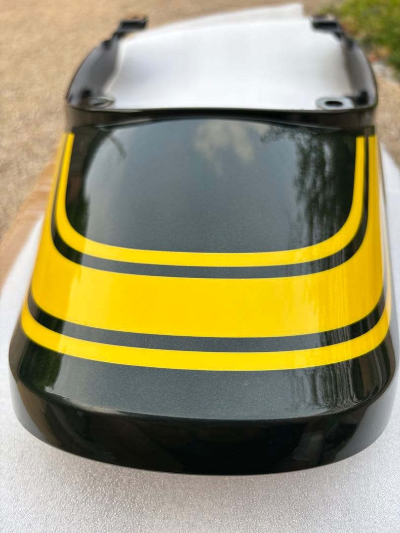Z900rs純正テールカウル【ほぼ新品】イエローボールエディション