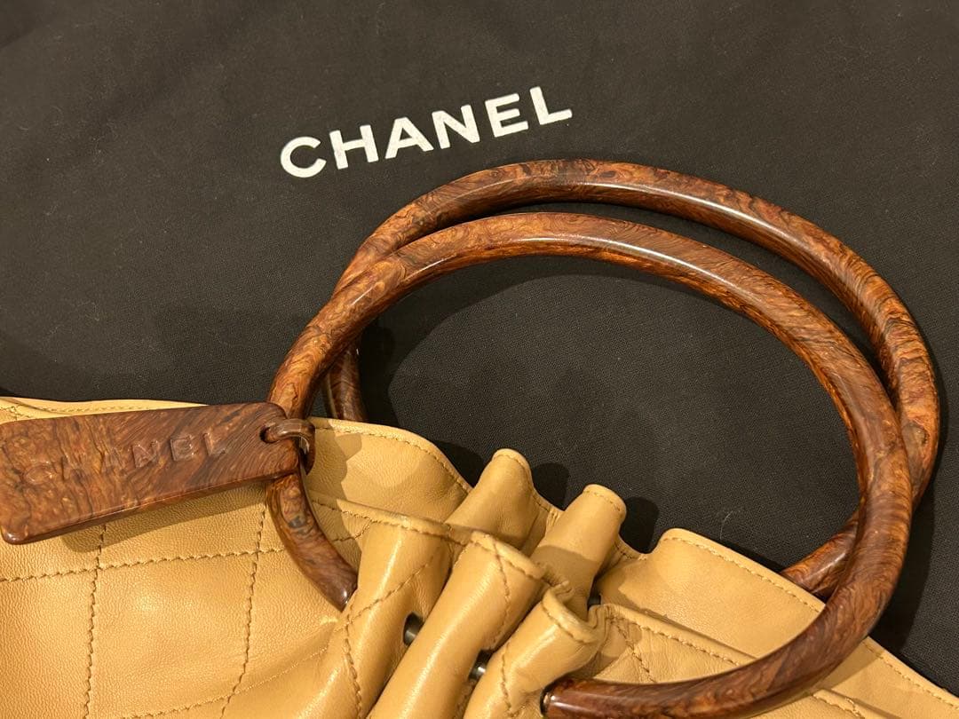 CHANEL 激レア マトラッセ ベージュ ウッドハンドル 袋 カード付