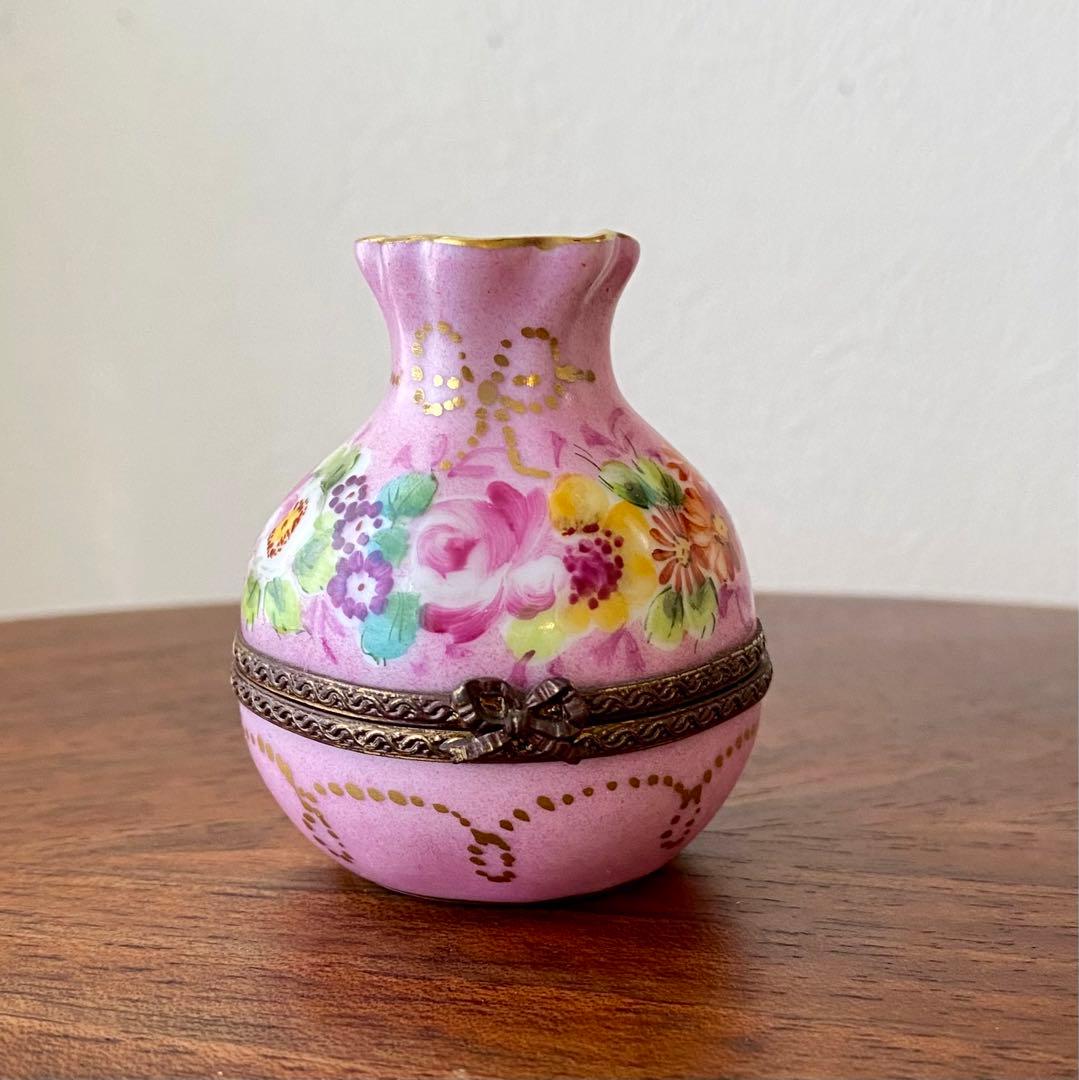 フランス製 ヴィンテージ リモージュボックス 香水瓶入り 手描き 花柄 金彩