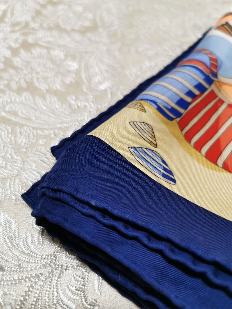 エルメス　HERMES　スカーフ　CHARMES DES　PLACES