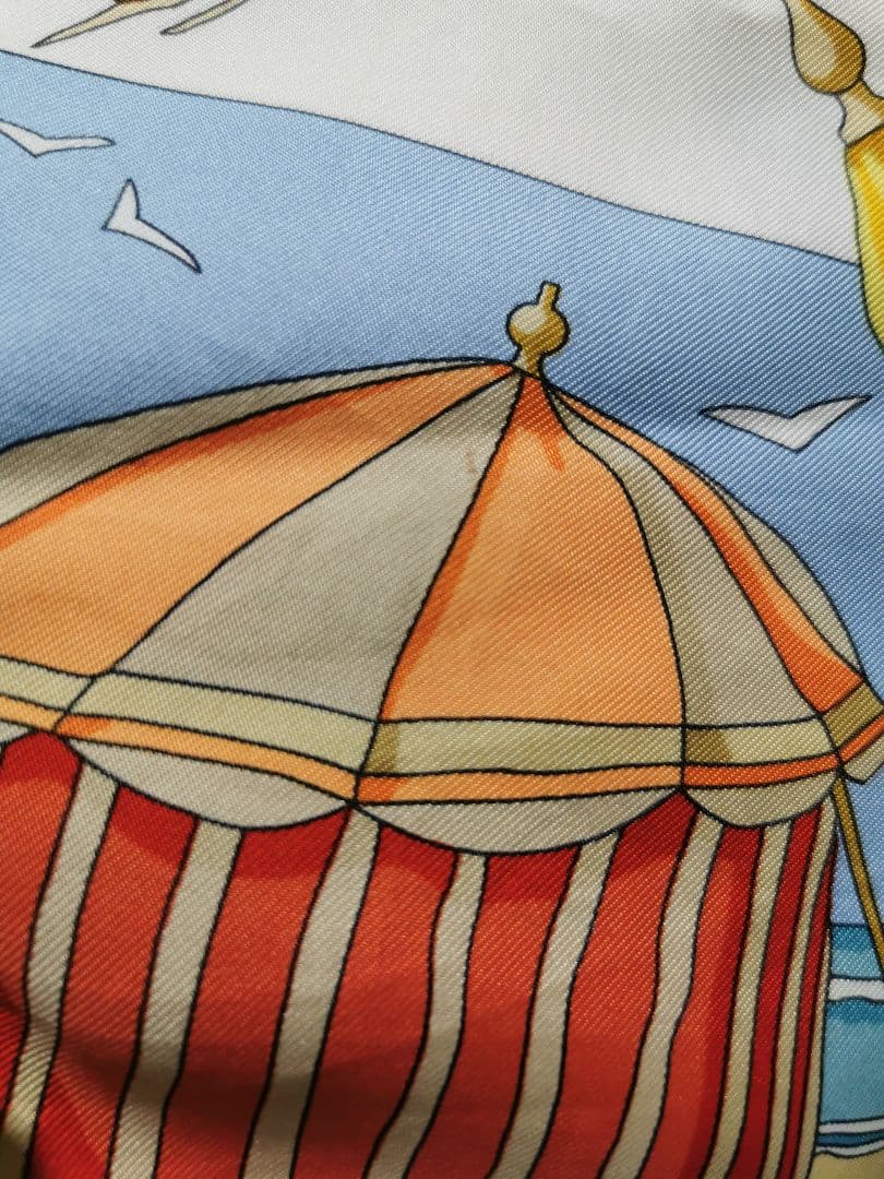 エルメス　HERMES　スカーフ　CHARMES DES　PLACES