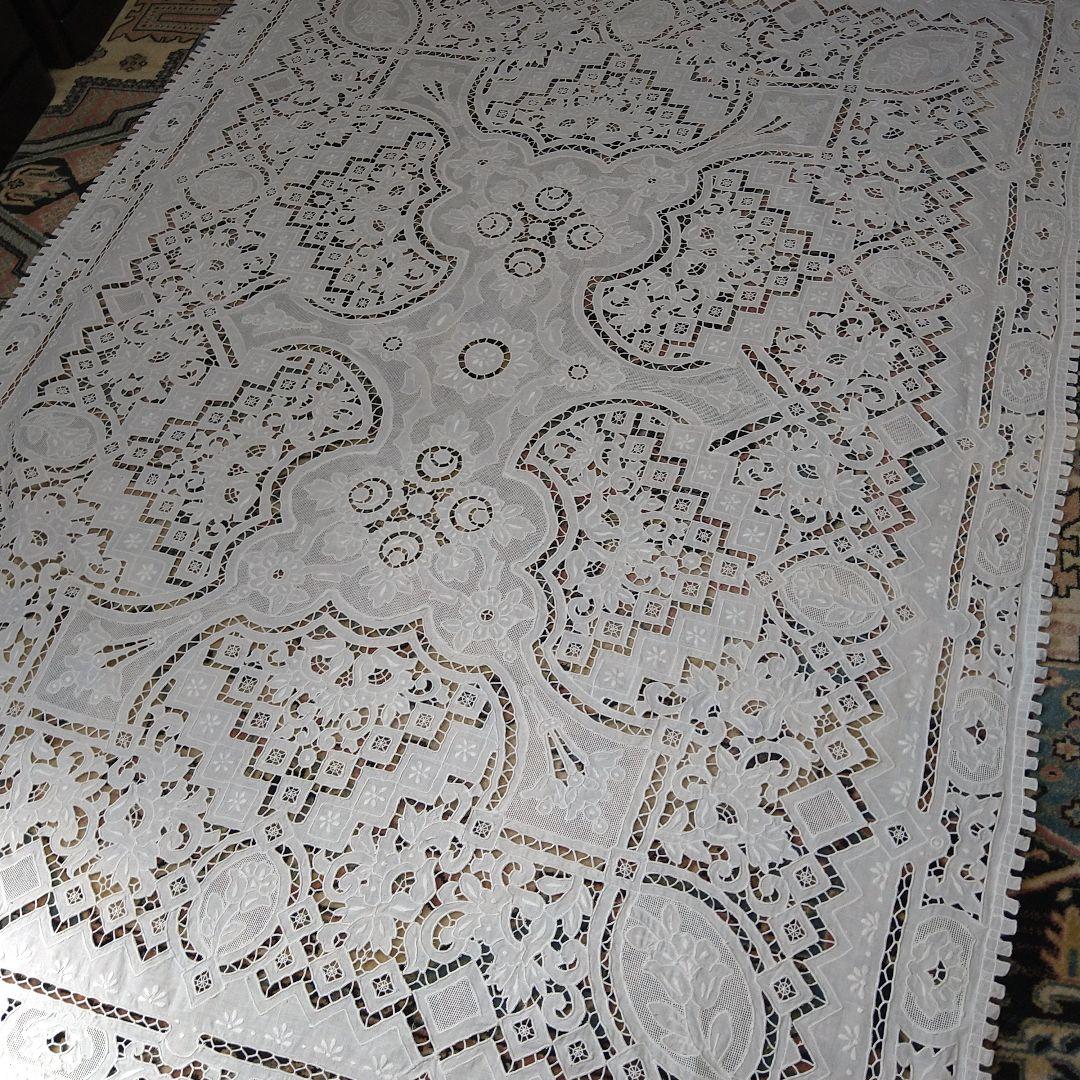 【未使用】スワトウ刺繍・テーブルクロス