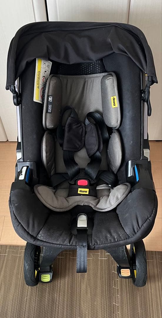 ドゥーナ　ベビーカー&チャイルドシート　doona ベビー　新生児　出産