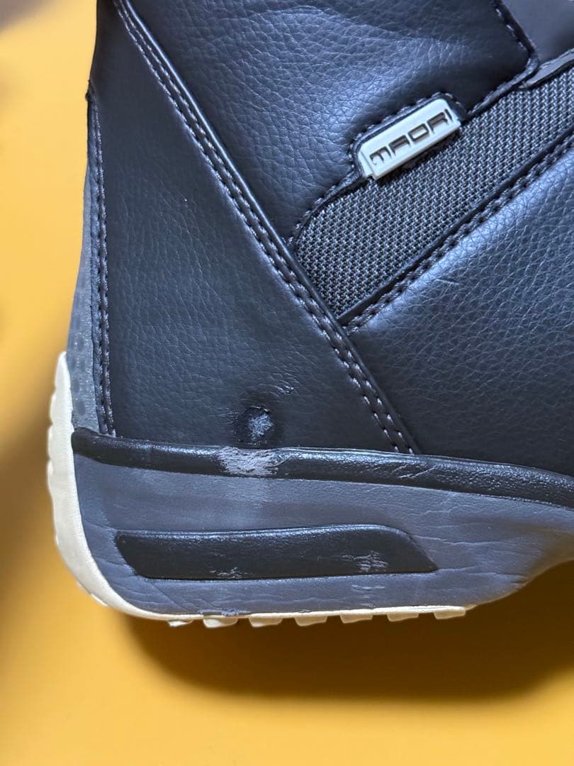 SALOMON スノーボードブーツ 27cm