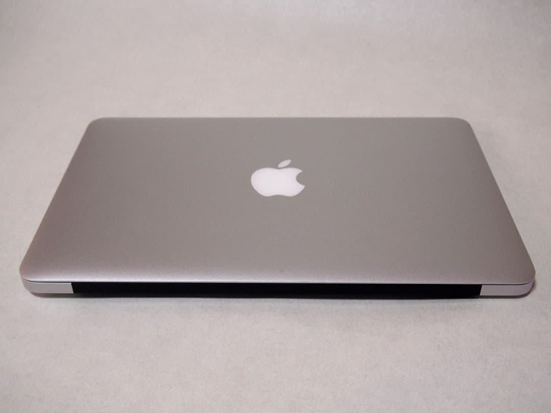 ☆☆美品 メモリ8G MacBook Air 2015 11インチA1465☆☆
