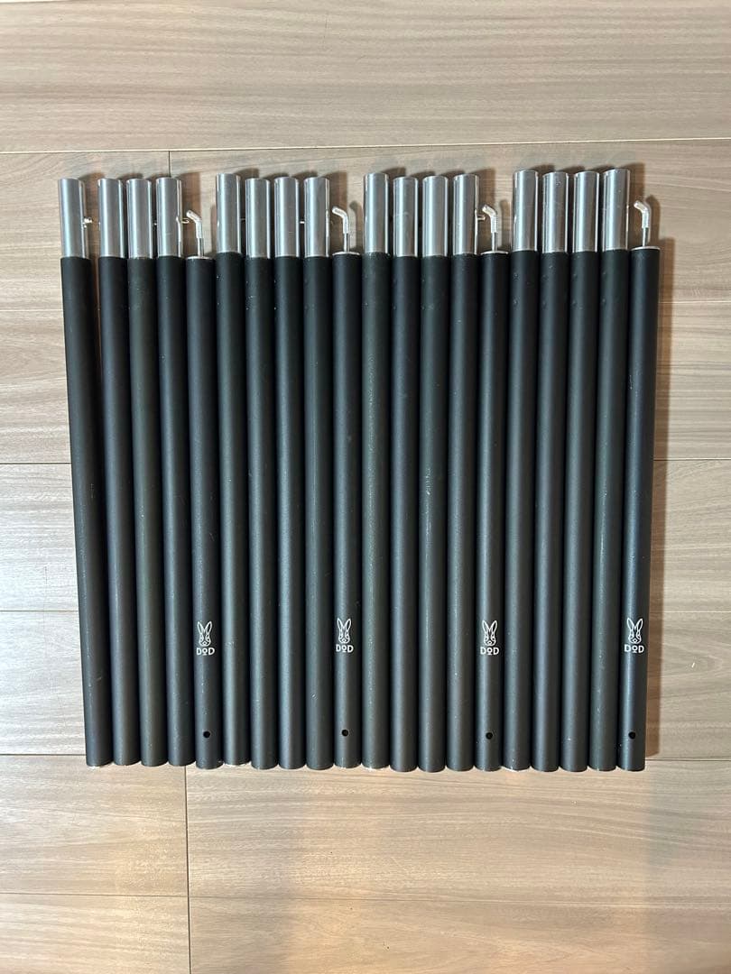 ＤＯＤ　ビックタープポール　ブラック　4セット　収納袋付き