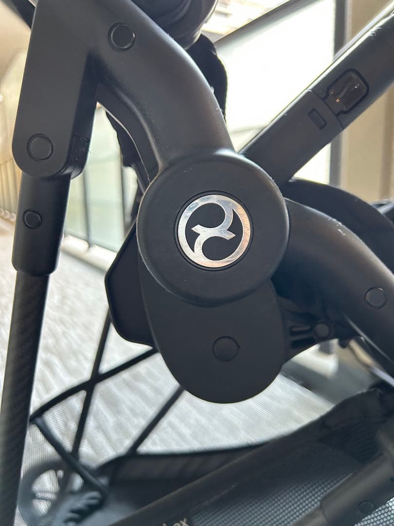 サイベックス　メリオ　ベビーカー　黒 2022年　付属品、説明書あり　美品　AB