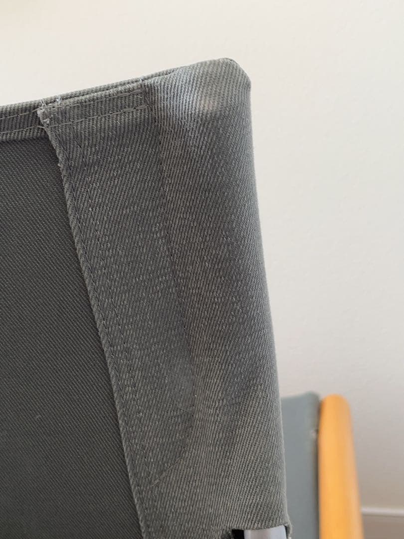 ニーチェア　グレー　ナチュラル