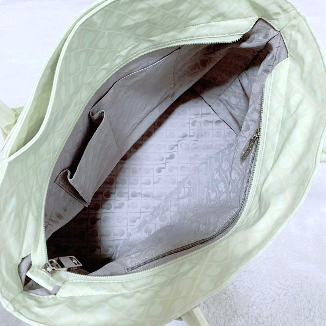 【kyaco】美品♪ ゲラルディーニ ソフティ レザーハンドル トート