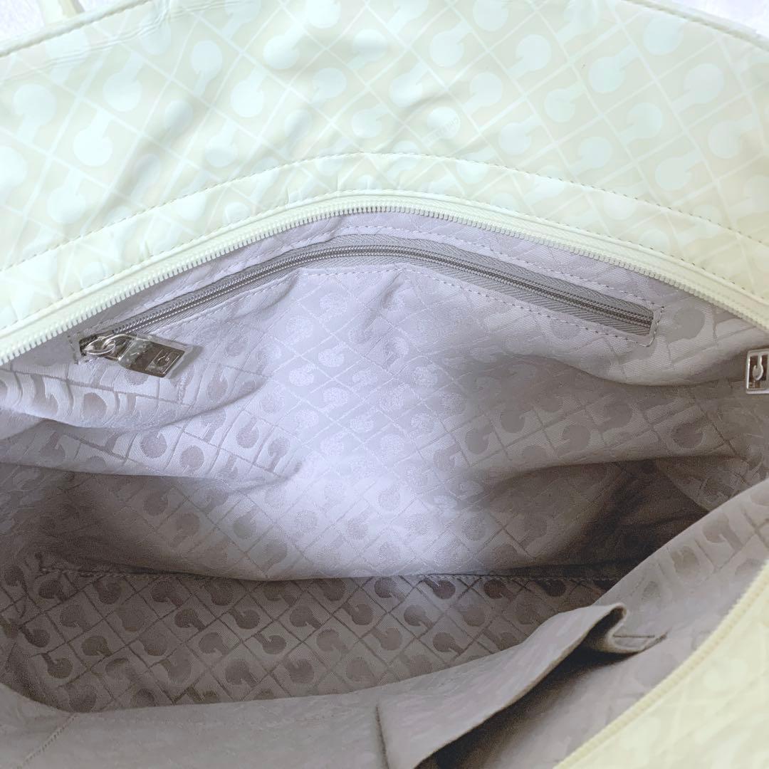 【kyaco】美品♪ ゲラルディーニ ソフティ レザーハンドル トート