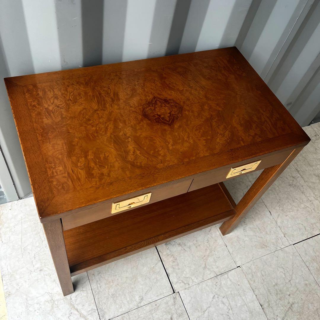 取付無料！カリモク家具 ドマーニ モーガントン 天然木クラシカルサイドテーブル✨