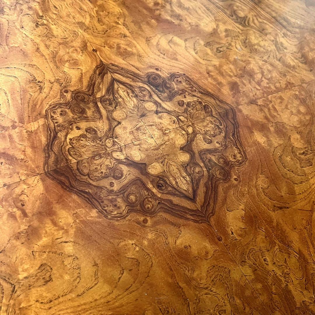 取付無料！カリモク家具 ドマーニ モーガントン 天然木クラシカルサイドテーブル✨