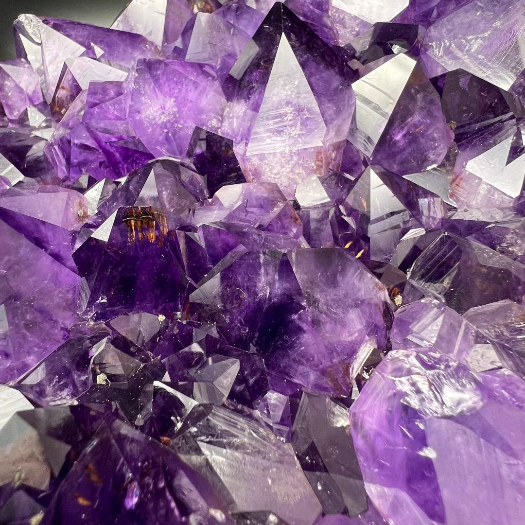 ✳️✨最高峰の濃紫ハイパワー✨極大結晶 レインボー アメジストクラスター 天然石