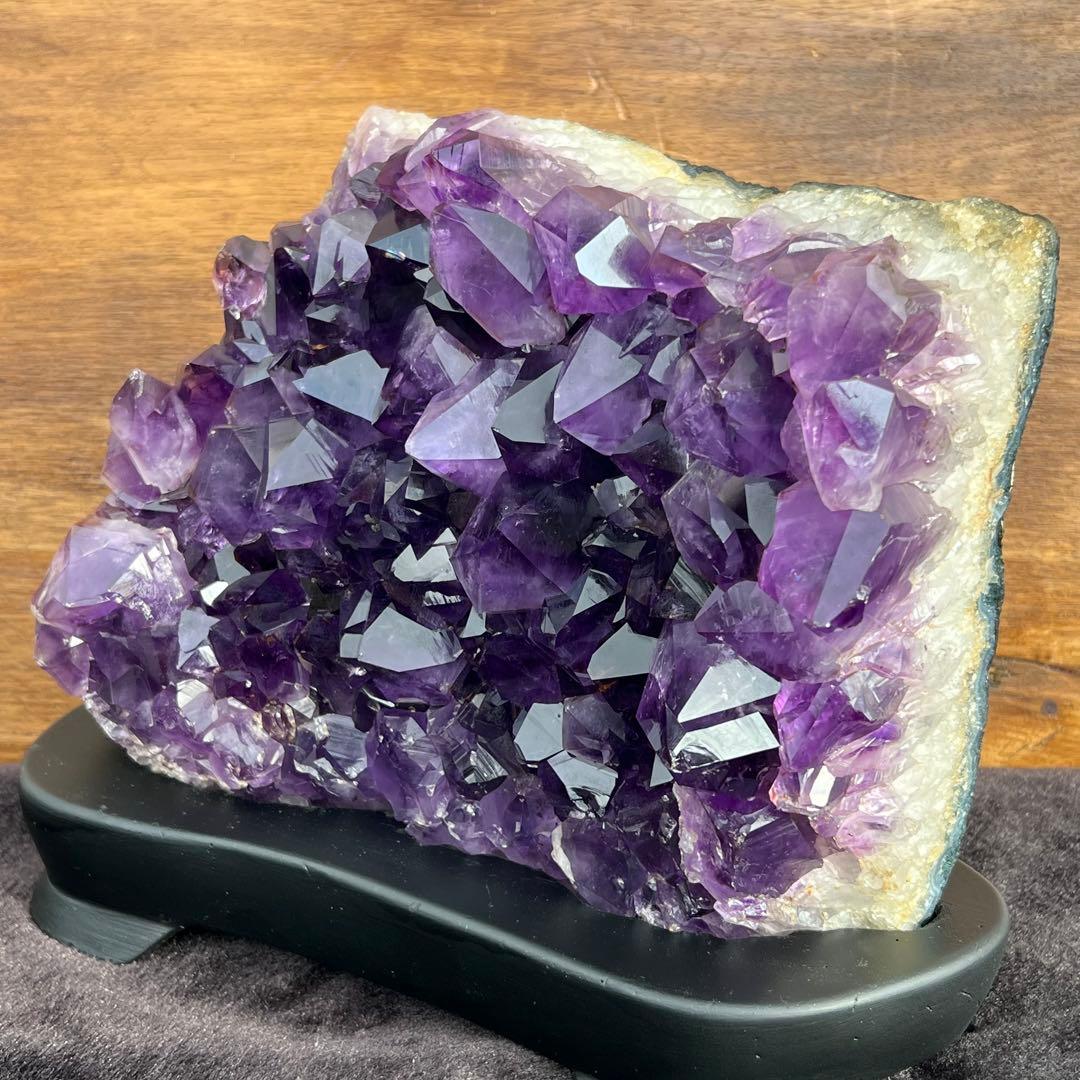 ✳️✨最高峰の濃紫ハイパワー✨極大結晶 レインボー アメジストクラスター 天然石