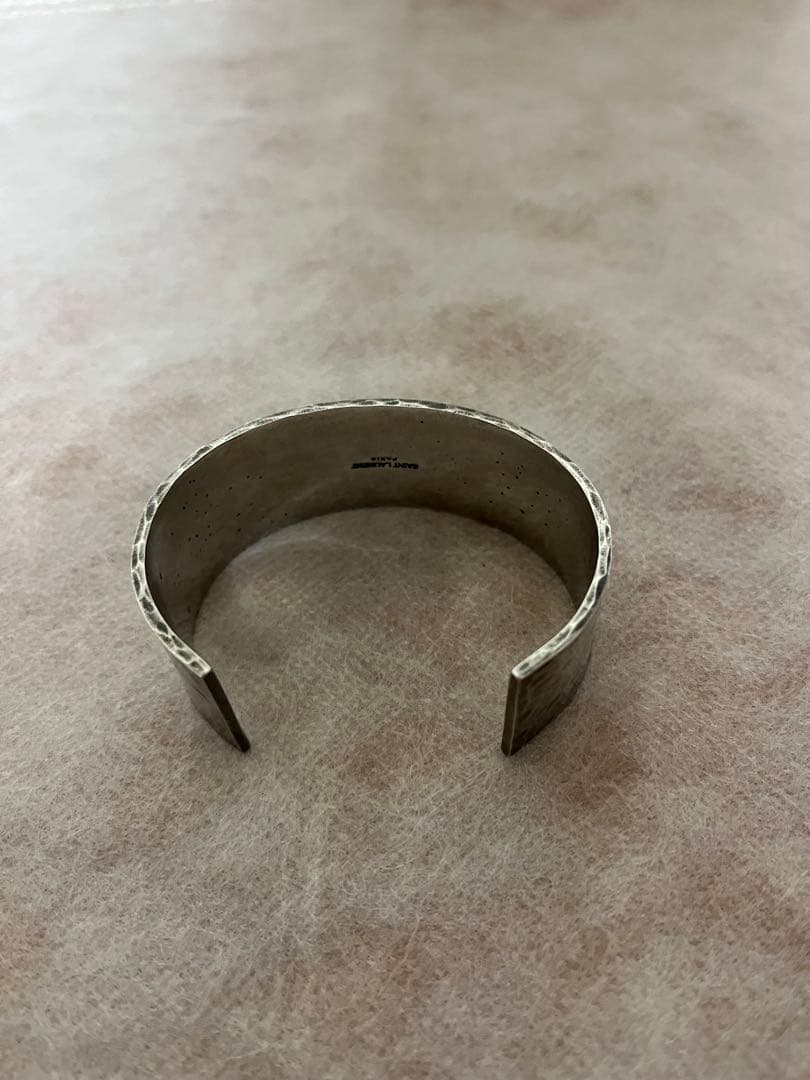 サンローラン　saint laurent シルバー ハンマードオープンバングル