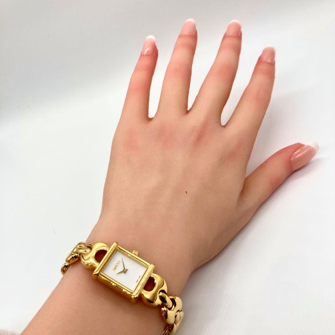 【稼動】 グッチ 腕時計 チェンジベルト 1800L 交換ベルト3色 ゴールド