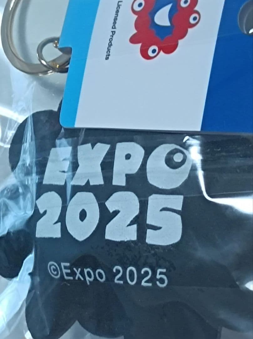 大阪万博　黒ミャクミャク　ラインストーン　マスコットキーホルダー関西万博ブラック