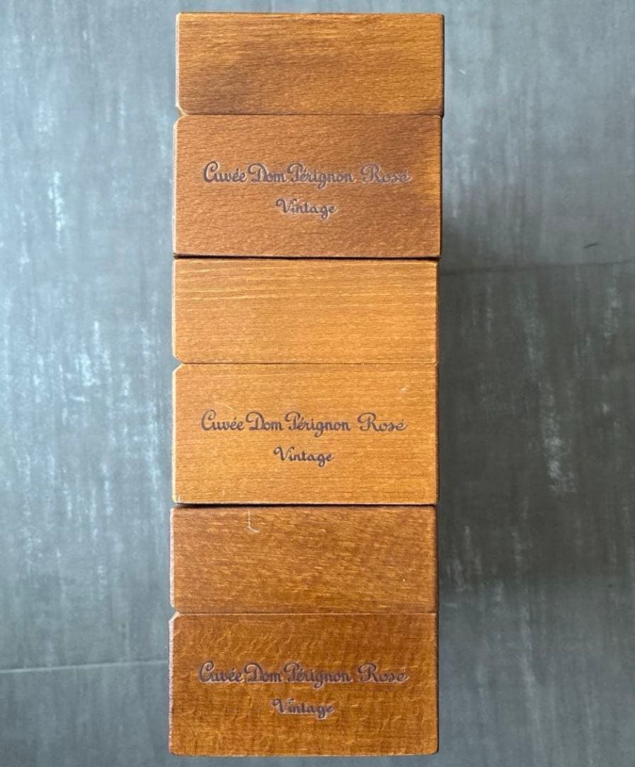 貴重　ロゼ　1988年　ドンペリニョン　空箱3点　外木箱1ドンペリ