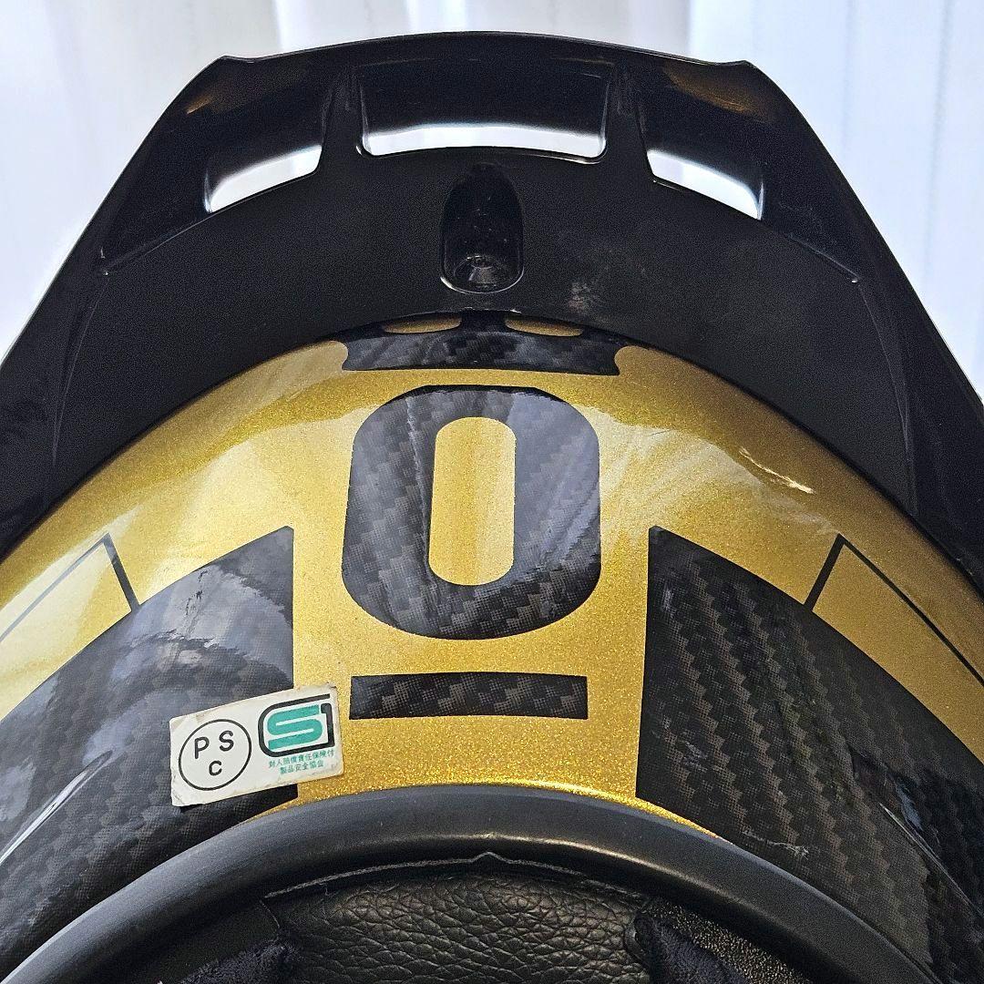 気まぐれ値下げ‼️本日最終日‼️AGV風ゴールドカーボン調 レプリカヘルメット
