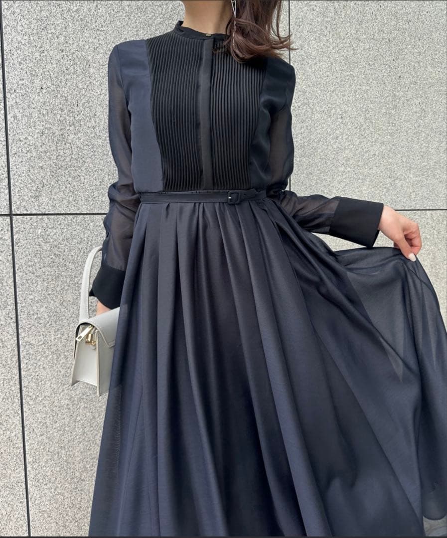 【SALE】 anuans シアードッキングピンタックブザムワンピース