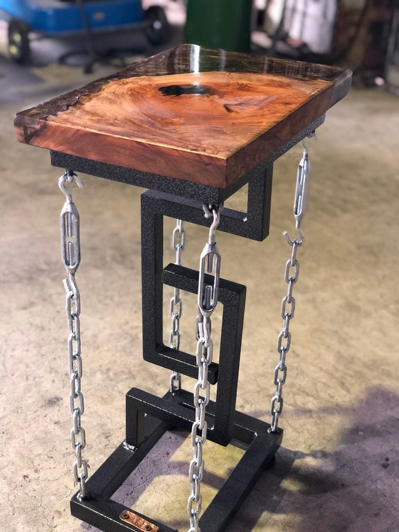 レジン×テンセグリティ　サイドテーブル