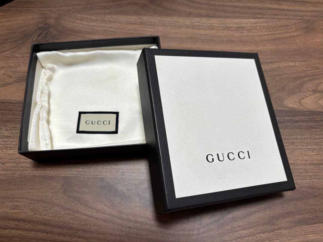 GUCCI ダークブラウン マイクログッチシマ マネークリップ