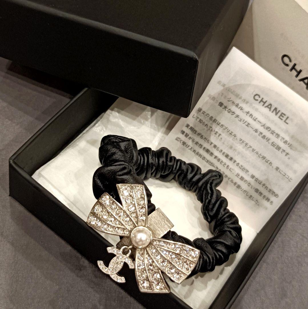 CHANEL シュシュ✨ヘアゴム✨ブレスレットに！