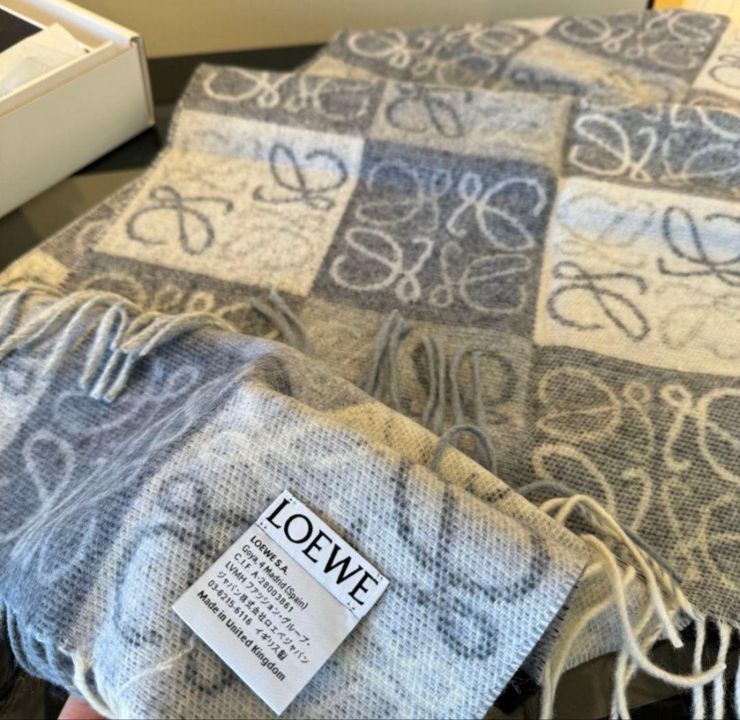 LOEWE グレー・ブルーのチェック柄ウールスカーフ